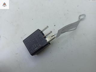 реле (прочие) Opel Zafira 1 поколение (A) [рестайлинг] 2003, 2.0 л., дизель, МКПП, жёлтый, минивэн, 24432680