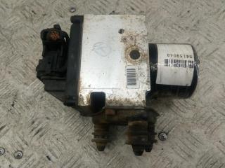 блок ABS Volkswagen Passat B6 2009, 2.0 л., дизель, МКПП, серый, универсал, 3C0614109T
