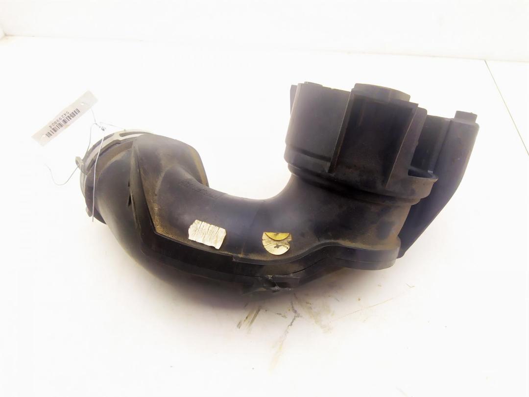воздуховод Mercedes-Benz C-Класс W203/S203/CL203 2002, 1.8 л., бензин, МКПП, серый, седан, 2710900629 - фото №1