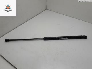 амортизатор крышки багажника (3-5 двери) Volkswagen Passat B5 1998, 1.8 л., бензин, МКПП, белый, универсал, 1J6827550