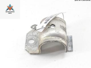 Крепление втулки стабилизатора заднего BMW 5 серия E39 [рестайлинг] 2000, 2.0 л., бензин, МКПП, зелёный, седан, 1093663