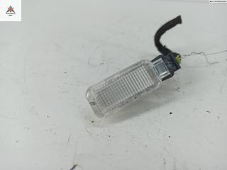 фонарь салона (плафон) Audi A6 4B/C5 [рестайлинг] 2002, 3.0 л., бензин, АКПП, серый, седан, 4B0947415