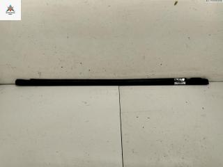 Молдинг стекла двери задней левой наружный Volkswagen Passat B4 1996, 2.0 л., бензин, МКПП, серый, универсал