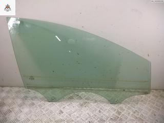 стекло двери передней правой Ford Focus 3 поколение 2012, 1.0 л., бензин, МКПП, красный, хетчбэк 5 дв.