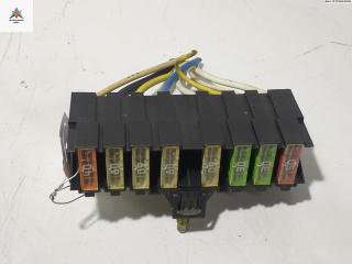 блок реле Citroen C5 1 поколение [рестайлинг] 2006, 2.0 л., дизель, МКПП, серый, универсал, 650202801