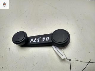 ручка стеклоподъемника Ford Mondeo 2 поколение 1998, 1.8 л., бензин, МКПП, синий, хетчбэк 5 дв., 93BBF23342AD