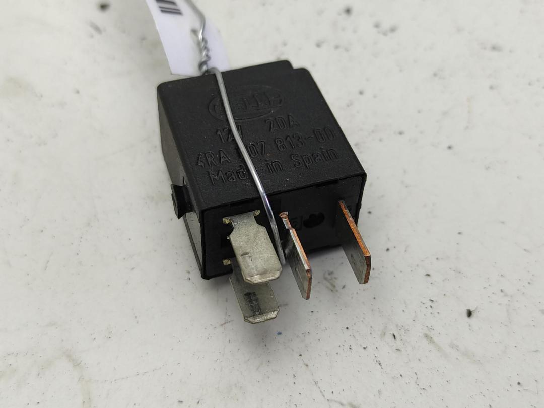 реле (прочие) Mercedes-Benz E-Класс W211/S211 2004, 5.0 л., бензин, АКПП, чёрный, универсал, 0025421119 - фото №1
