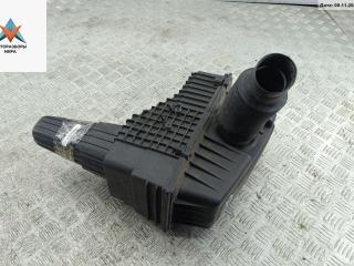 корпус воздушного фильтра Citroen C5 1 поколение 2002, 2.0 л., бензин, МКПП, серый, хетчбэк 5 дв., 9649757680