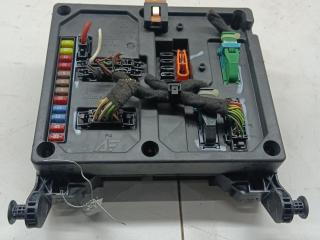 блок предохранителей Ford Galaxy 1 поколение [рестайлинг] 2004, 2.8 л., бензин, МКПП, красный, минивэн, 7M3962258AH