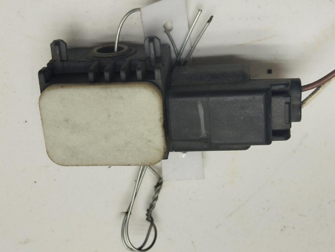 датчик AirBag Ford Focus 2 поколение 2005, 1.6 л., i, бензин, МКПП, чёрный, хетчбэк 5 дв., 3M5T14B006AG - фото №1