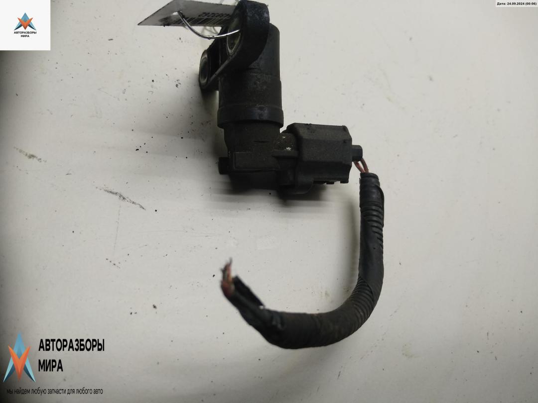 датчик коленвала Ford Focus 2 поколение 2005, 2.0 л., бензин, МКПП, синий, хетчбэк 5 дв. - фото №1