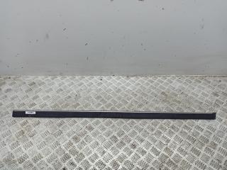 молдинг двери передней правой BMW 5 E39 1999, 2.0 л., бензин, МКПП, серый, универсал, 8184478