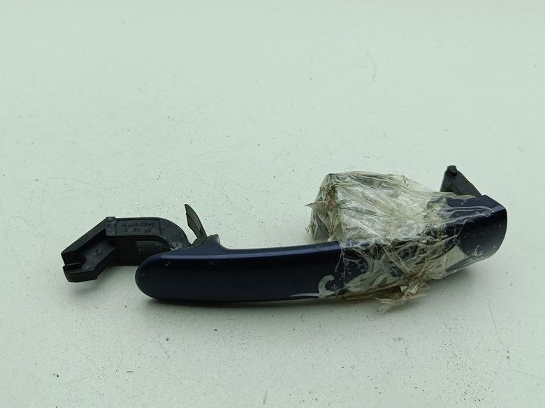 ручка наружная задняя правая SEAT Toledo 2002, 2.3 л., бензин, МКПП, синий, седан, 3B0837207