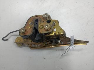 замок двери задней правой Opel Astra F 1994, 1.6 л., бензин, МКПП, красный, хетчбэк 5 дв., 90452392