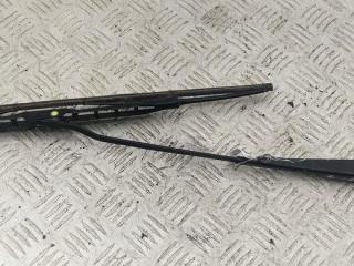 Щеткодержатель (поводок стеклоочистителя) передний Ford Scorpio 2 поколение 1995, 2.0 л., бензин, МКПП, серый, универсал