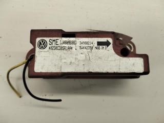 датчик AirBag Volkswagen Bora 1998, 2.3 л., бензин, МКПП, зелёный, седан, 1J0909606D