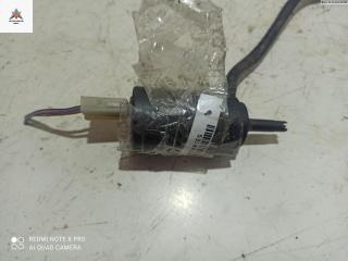 насос (моторчик) омывателя стекла Mercedes-Benz Vito-1 W638 2002, белый, микроавтобус, A6388600126