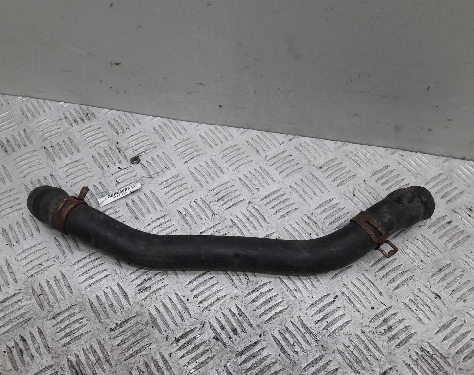 патрубок (трубопровод, шланг) Volkswagen Golf 3 поколение 1995, 1.4 л., бензин, МКПП, красный, хетчбэк 3 дв., ABD - фото №1