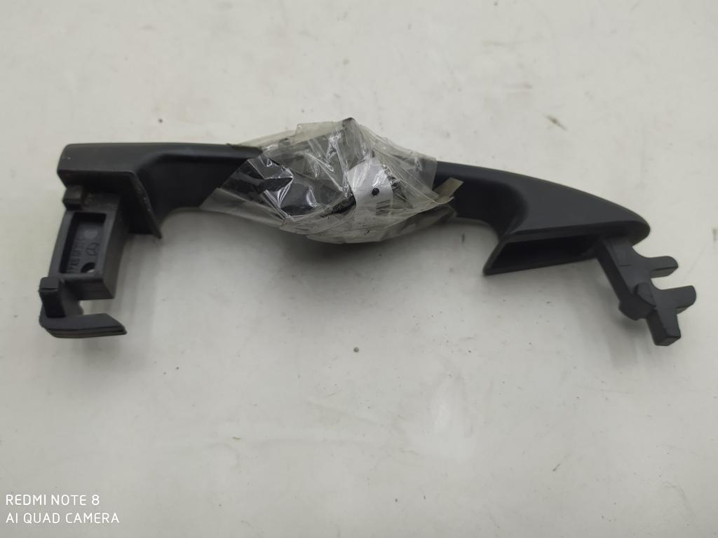 ручка наружная передняя правая Mercedes-Benz A-Класс W168 1999, 1.7 л., дизель, АКПП, зелёный, хетчбэк 5 дв. - фото №1