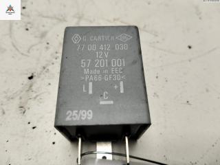 реле (прочие) Renault Laguna 1 поколение [рестайлинг] 1999, 1.8 л., бензин, МКПП, бежевый, универсал, 7700412030
