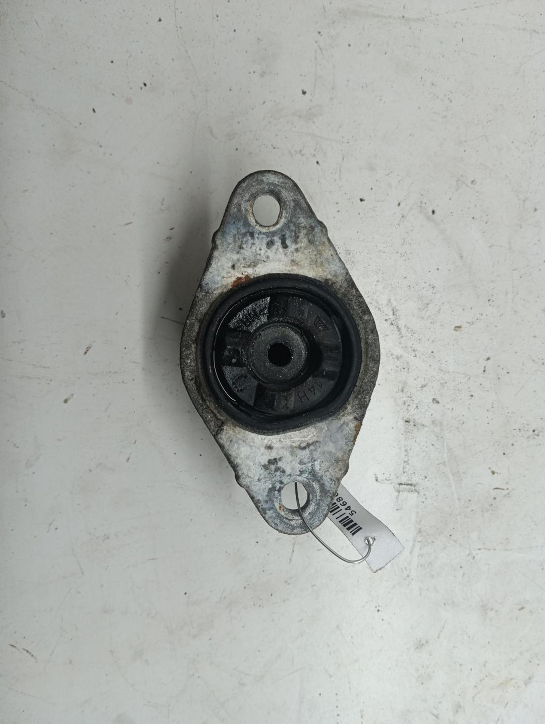 Опора амортизатора заднего (верхняя) Ford Fiesta 2005, 1.4 л., бензин, МКПП, чёрный, хетчбэк 3 дв.