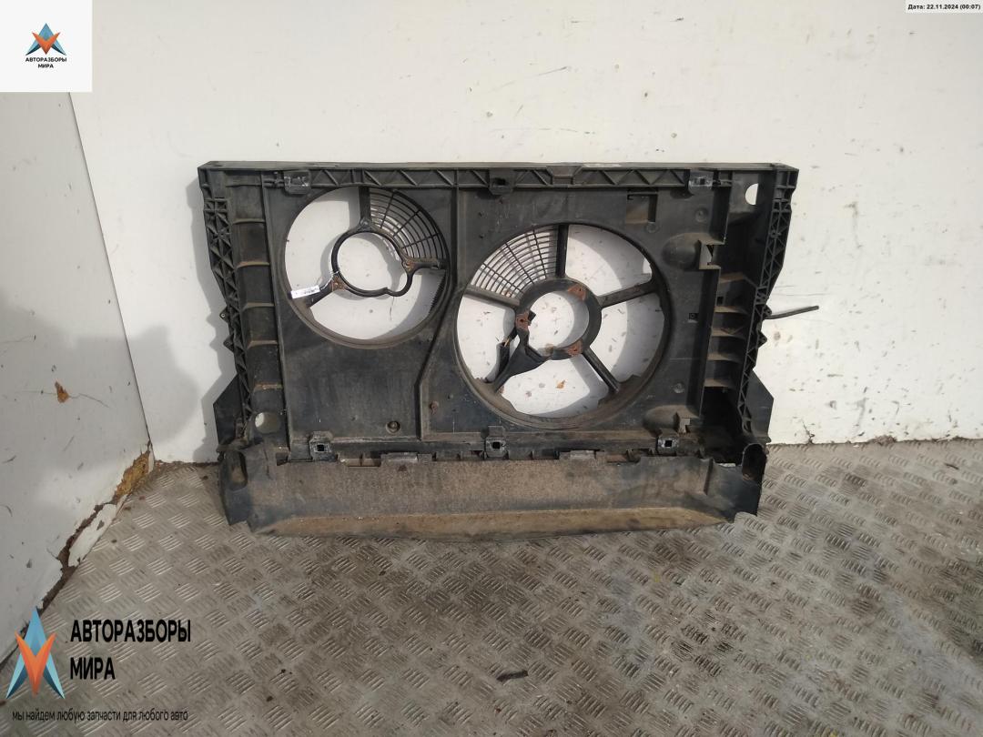 диффузор вентилятора Renault Master 2 поколение 1998, 2.5 л., дизель, МКПП, белый, микроавтобус, 7700308311 - фото №1