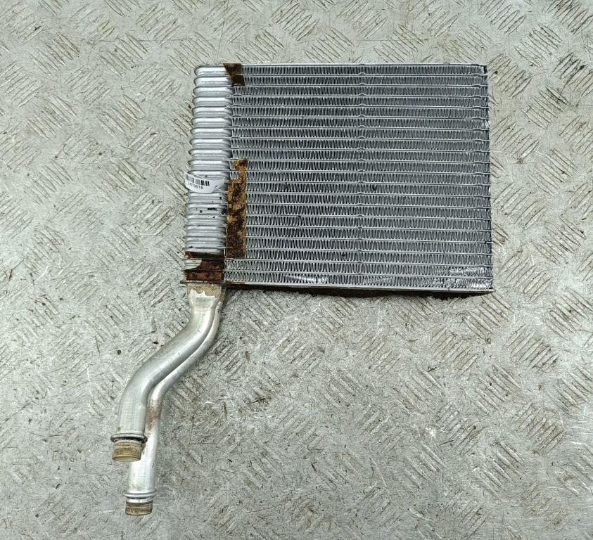 радиатор отопителя (печки) Ford Focus II 2005, 1.6 л., i, бензин, МКПП, чёрный, хетчбэк 5 дв., 3M5H18476EA