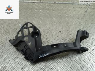 кронштейн заднего бампера Renault Clio 3 поколение [рестайлинг] 2011, 1.2 л., бензин, МКПП, серый, универсал, 8200583033