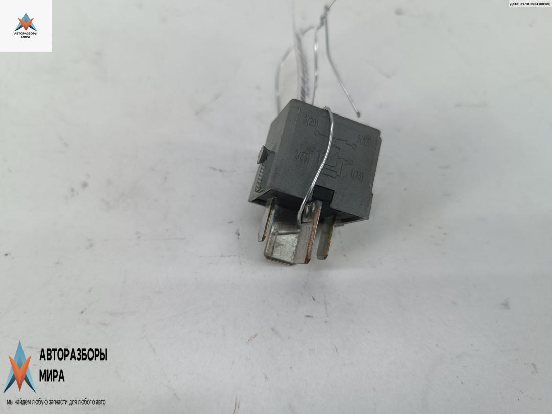 реле (прочие) Mercedes-Benz C-Класс W204/S204 2007, 1.8 л., бензин, МКПП, чёрный, седан, 0025422619 - фото №1