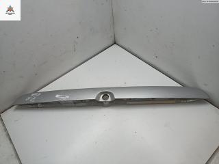 накладка подсветки номера Opel Zafira 1 поколение (A) 1999, 1.8 л., бензин, МКПП, серый, минивэн, 90579631