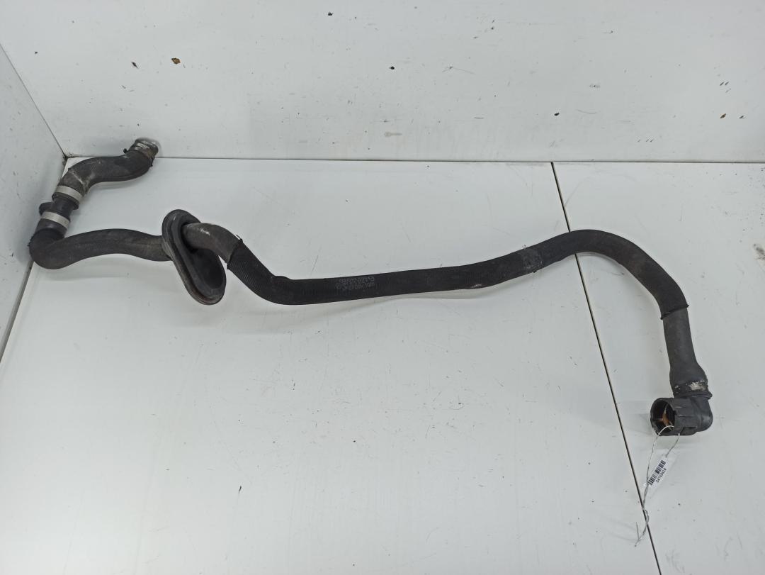 патрубок (трубопровод, шланг) Audi A6 4F/C6 2005, 2.7 л., дизель, МКПП, зелёный, универсал, 4F1819850F - фото №1