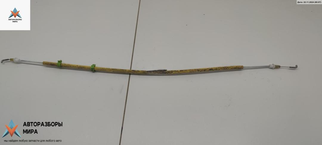 Трос двери задней Audi A6 4B/C5 1998, 2.4 л., бензин, МКПП, чёрный, универсал, 4B0 - фото №1