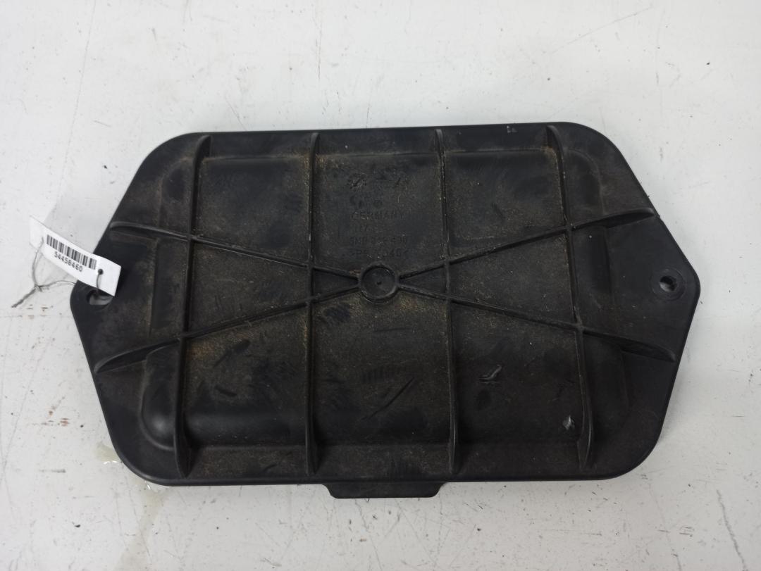 прочая запчасть Audi Q3 8U 2012, 2.0 л., дизель, АКПП, серый, внедорожник 5 дв., 5N0819430