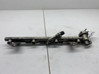 топливная рампа Audi A6 4A/C4 1996, 1.8 л., бензин, МКПП, синий, универсал, 058133881