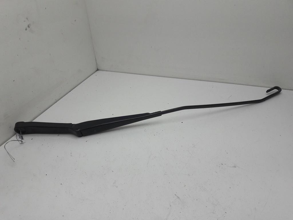 Щеткодержатель (поводок стеклоочистителя) передний SEAT Ibiza 2003, 1.4 л., бензин, МКПП, чёрный, хетчбэк 3 дв.