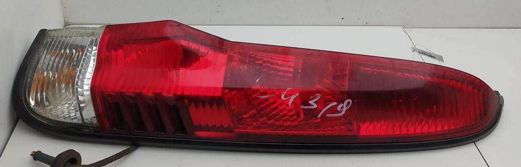 фонарь задний правый Daihatsu Terios 2005, 1.3 л., бензин, АКПП, чёрный, внедорожник 5 дв.