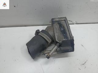 корпус термостата Opel Omega B [рестайлинг] 2000, 2.2 л., бензин, МКПП, серый, седан, 2503135