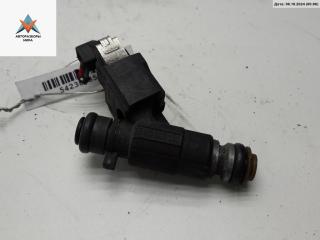форсунка Volkswagen Golf 3 поколение 1996, 1.4 л., бензин, МКПП, красный, хетчбэк 3 дв., 030906031E