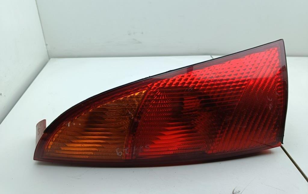 фонарь задний левый Ford Focus I 2002, 1.8 л., дизель, МКПП, синий, хетчбэк 5 дв., XS4113405AC