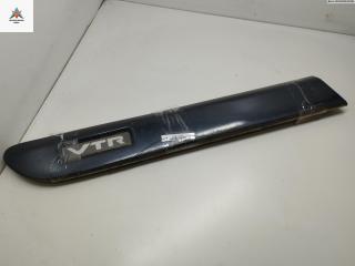 молдинг крыла заднего правого Citroen Xsara 1 поколение [рестайлинг] 2003, 1.6 л., бензин, МКПП, чёрный, хетчбэк 3 дв., 9639769077