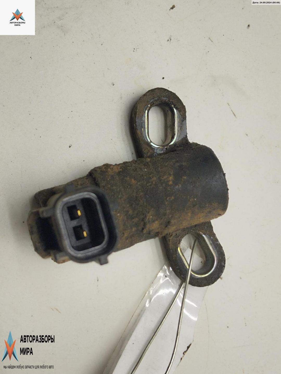 датчик коленвала Ford Focus 2 поколение 2005, 2.0 л., бензин, МКПП, синий, универсал - фото №1