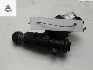 форсунка Volkswagen Golf 3 поколение 1996, 1.4 л., бензин, МКПП, красный, хетчбэк 3 дв., 030906031E