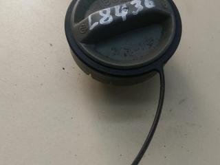 пробка топливного бака Toyota Avensis Verso 1 поколение 2001, 2.0 л., дизель, МКПП, серый, минивэн