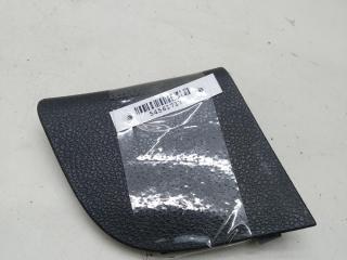 пластик Volkswagen Golf 5 поколение 2004, 1.4 л., бензин, МКПП, чёрный, хетчбэк 5 дв., 1K6867657