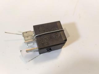 реле (прочие) Mercedes-Benz E-Класс W211/S211 2005, 2.2 л., дизель, АКПП, серый, универсал, 0025421119