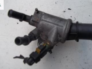 корпус термостата Opel Vectra C [рестайлинг] 2005, 1.9 л., дизель, МКПП, красный, универсал