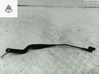 Щеткодержатель (поводок стеклоочистителя) передний Ford C-Max 1 поколение 2004, 1.6 л., дизель, МКПП, чёрный, минивэн, 3M5117526AA