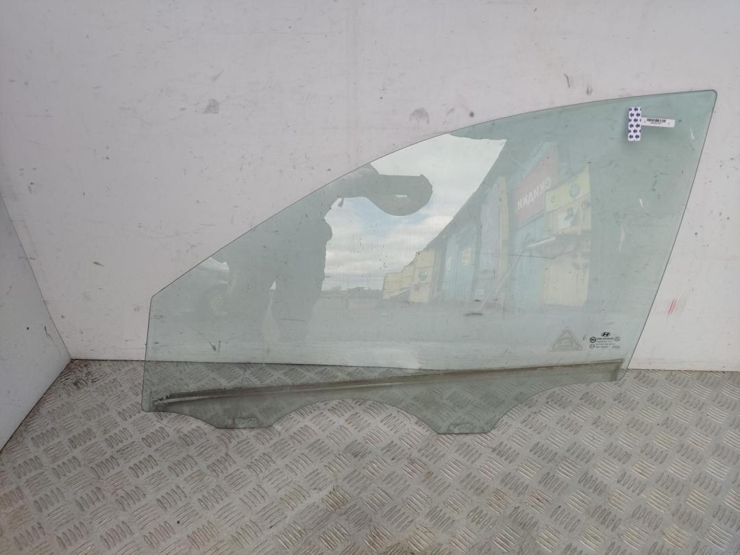стекло двери передней левой Hyundai i30 2008, 1.6 л., дизель, МКПП, серый, хетчбэк 5 дв.