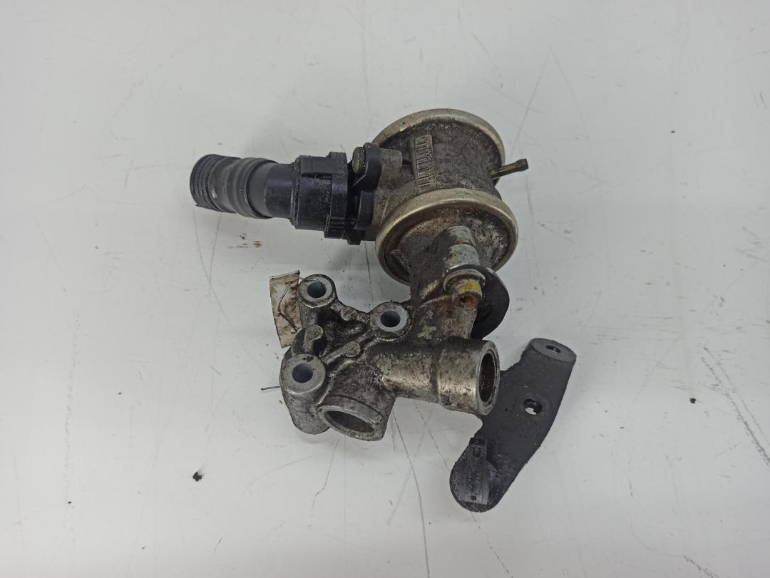 клапан EGR Audi TT 8N 2002, 1.8 л., Ti, бензин, МКПП, купе, 06A131102A