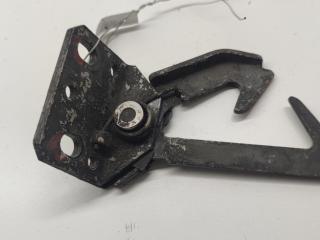 замок капота Audi 80 8A/B3 1990, 1.8 л., бензин, МКПП, красный, седан, 893823480A